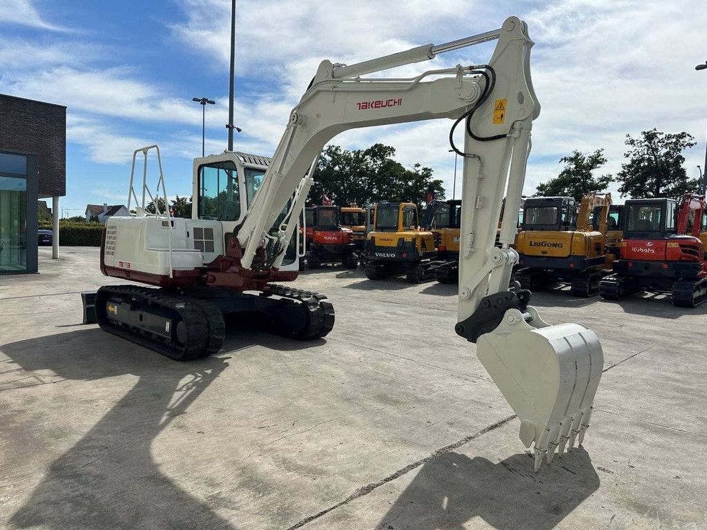 Midi-Bagger TAKEUCHI TB175