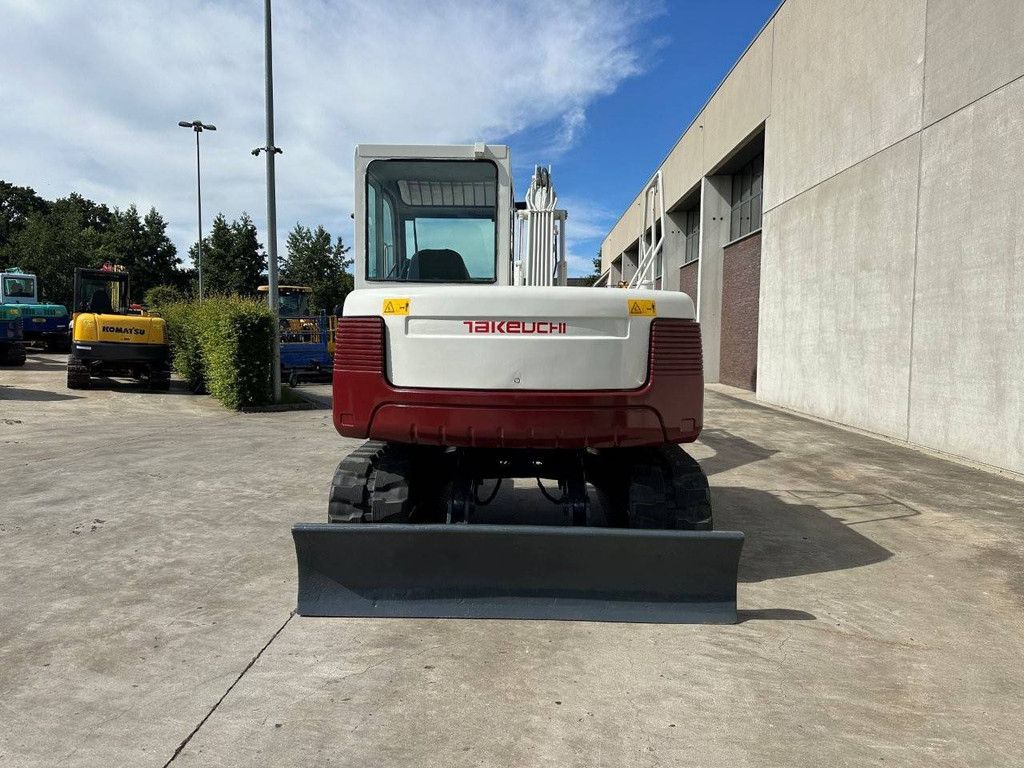 Midi-Bagger TAKEUCHI TB175