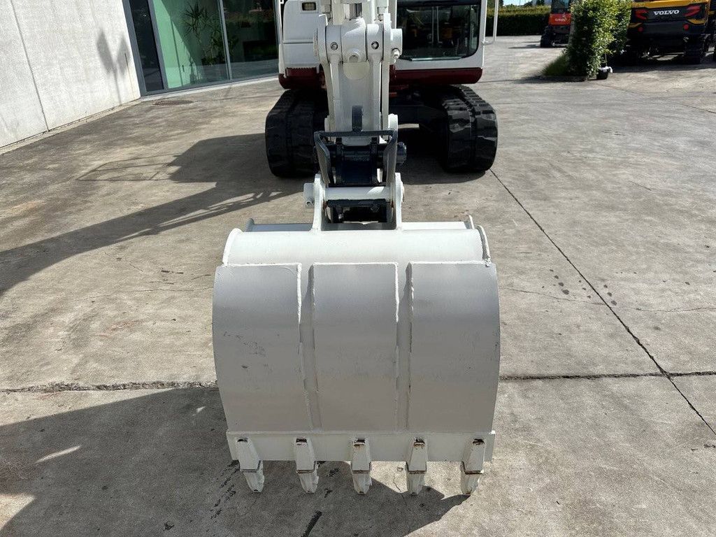 Midi-Bagger TAKEUCHI TB175