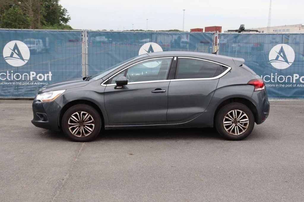Pkw Citroen DS4 Benzin 120 PS 2014 (Margin)