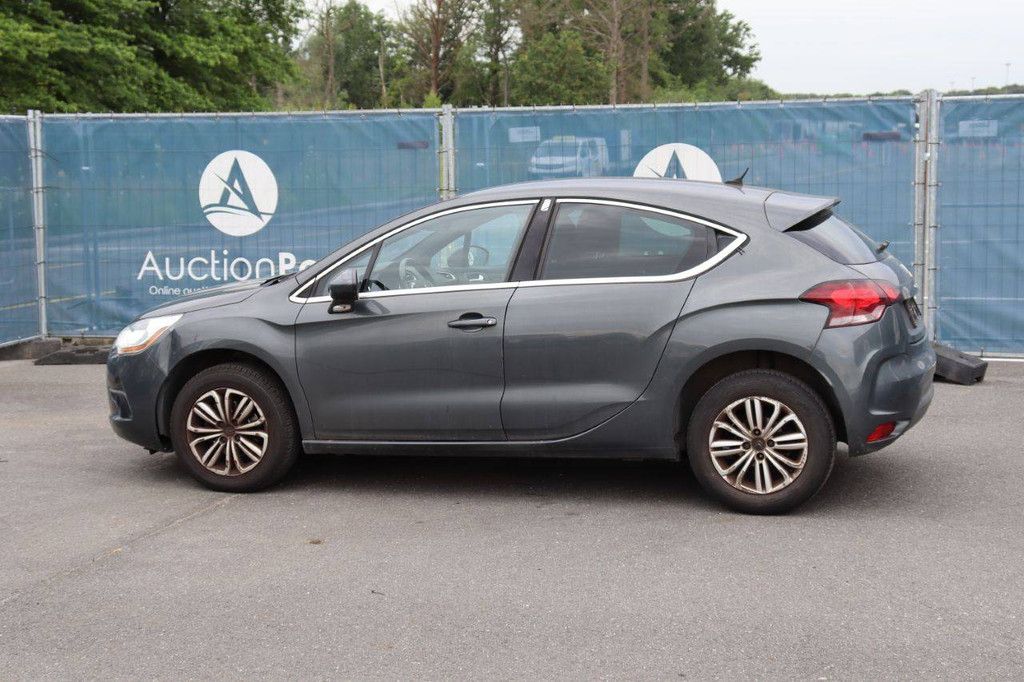 Pkw Citroen DS4 Benzin 120 PS 2014 (Margin)