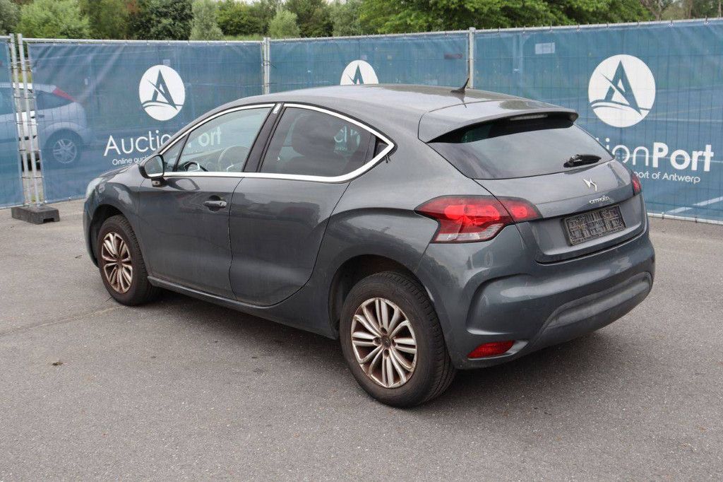 Pkw Citroen DS4 Benzin 120 PS 2014 (Margin)