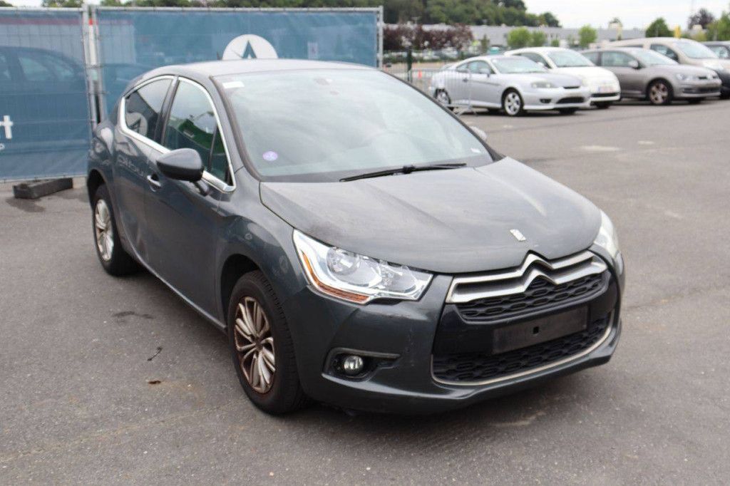 Pkw Citroen DS4 Benzin 120 PS 2014 (Margin)