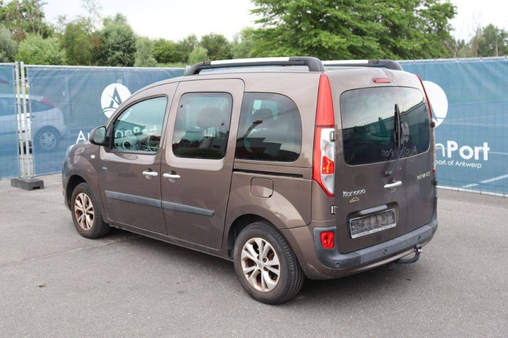 Renault Kangoo Pkw Benzin 115 PS 2015 (Margin)