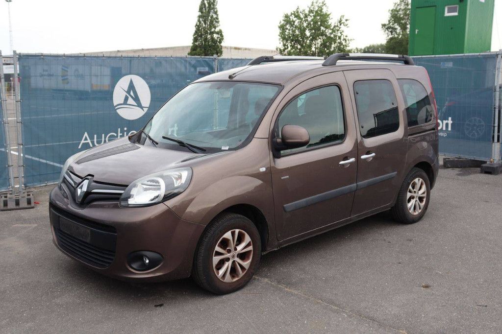 Renault Kangoo Pkw Benzin 115 PS 2015 (Margin)