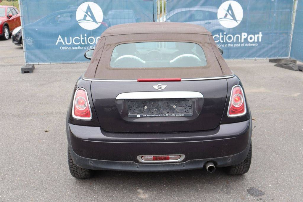 Pkw Mini Mini Cabriolet Benzin 98 PS 2015 (Marge)