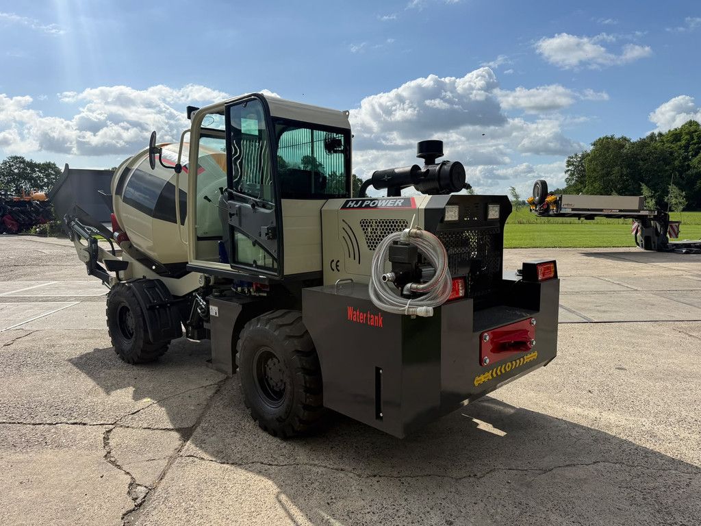 HJ Power Beton molen HJ power XY 1.8 Self loading concrete mixer NIEUW