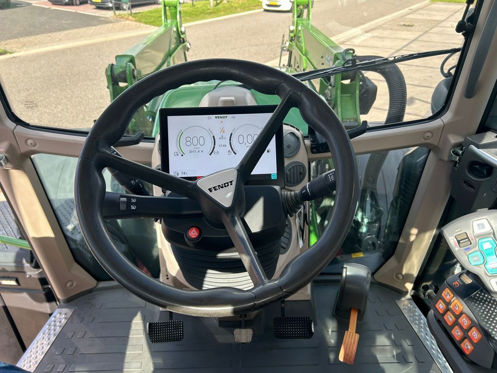 Fendt 724 vario Gen6 Profi + Cargo 5X90