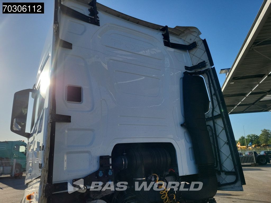 Ford F-Max 500 4X2 2xTanks Navi