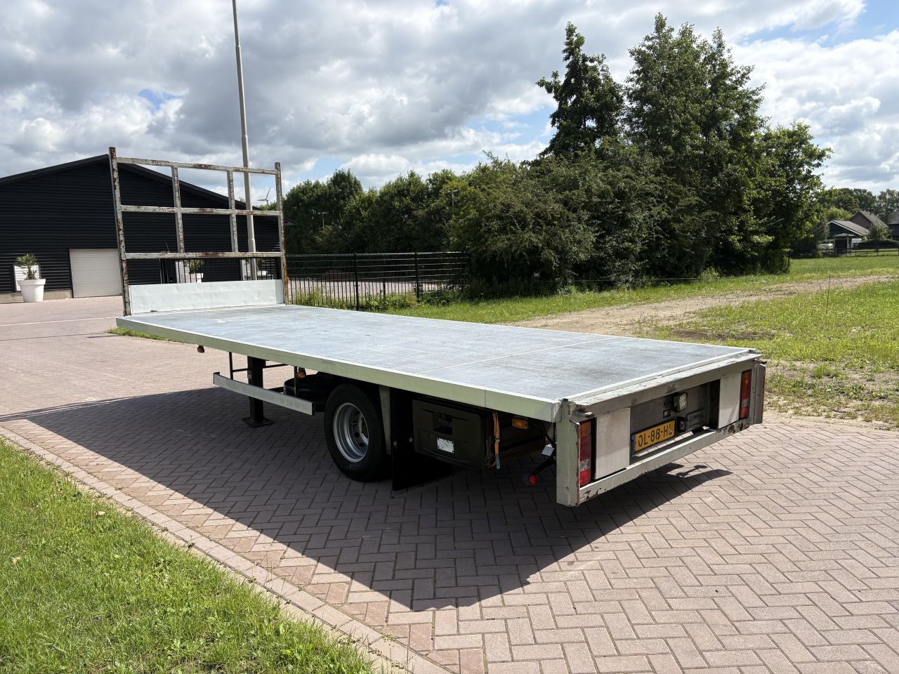 Veldhuizen platform BE oplegger 7.5 TON