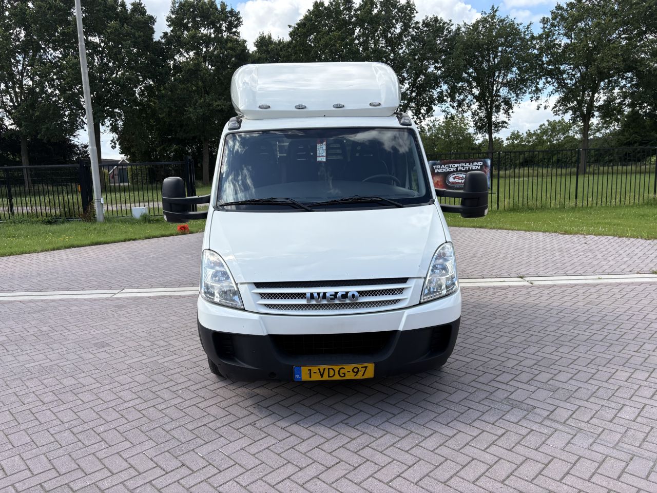 Be Trekker N1 iveco daily 35C15 7.5 Ton(37)