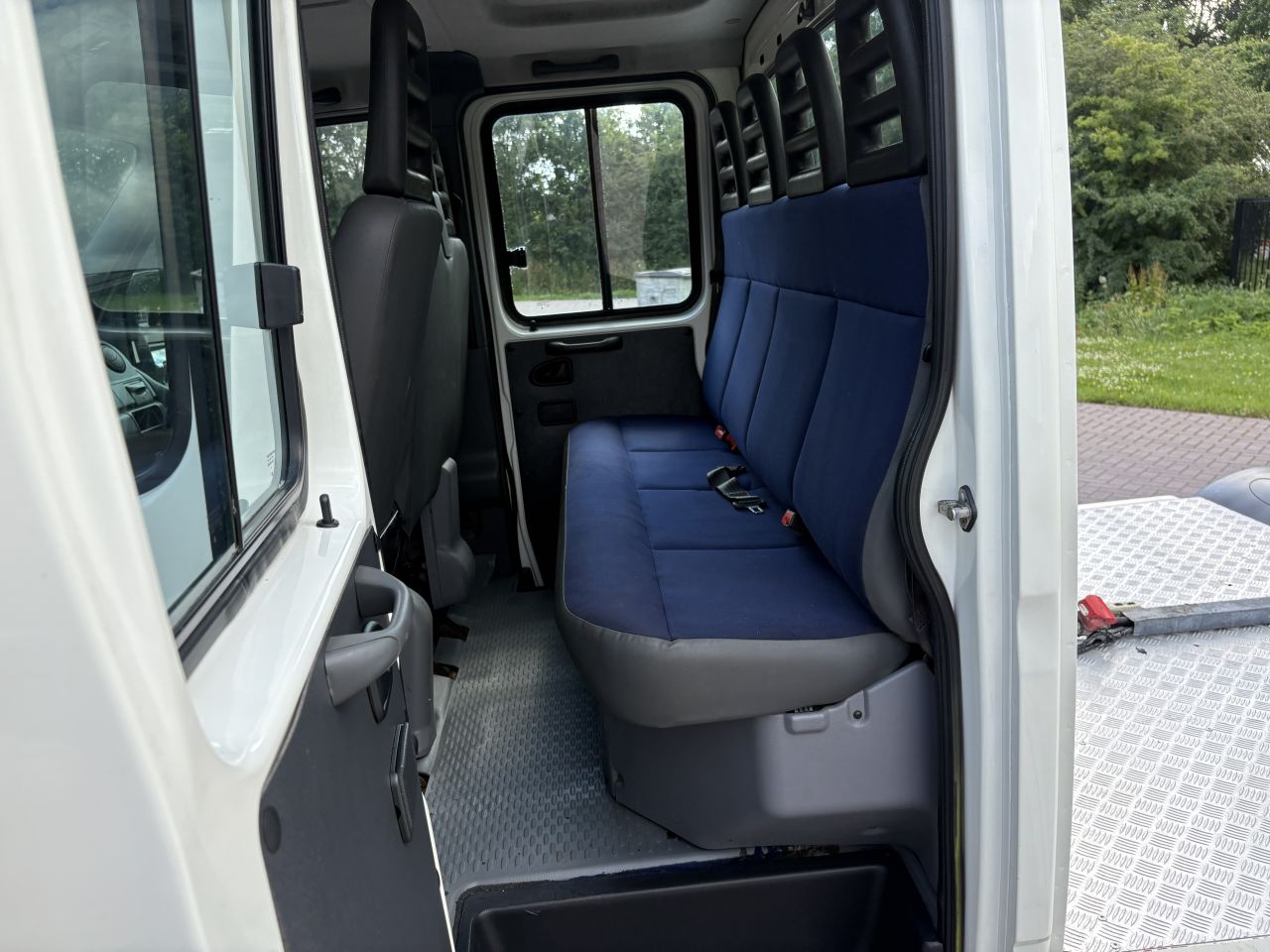 Be Trekker N1 iveco daily 35C15 7.5 Ton(37)