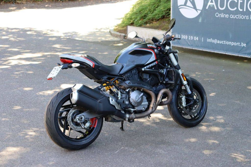 Ducati Monster 821 Petrol 2020 Motorcycle (Margin)