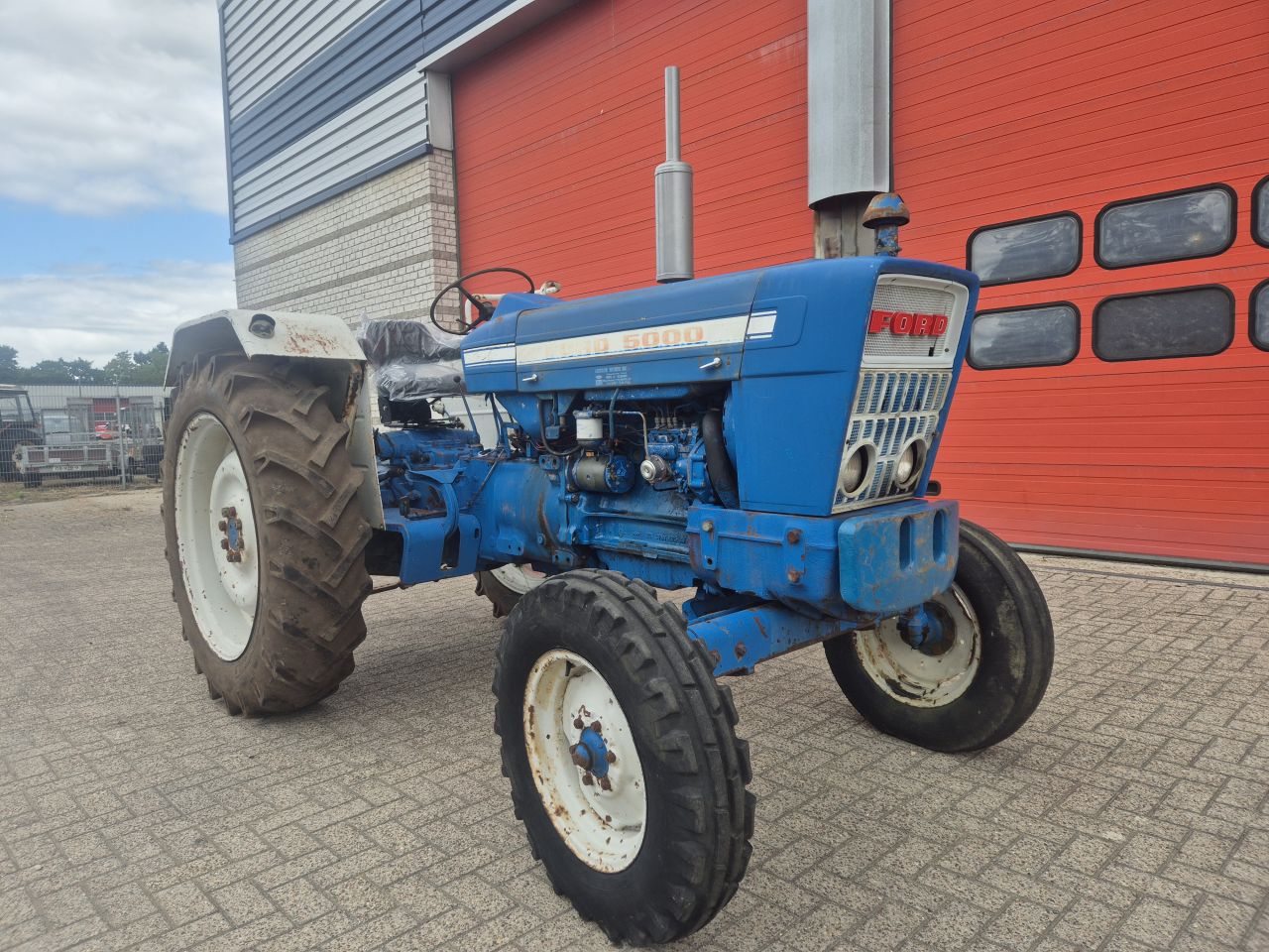 Ford 5000