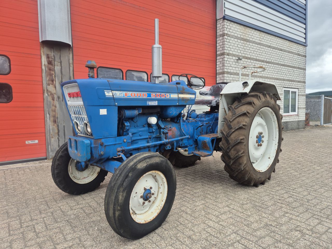 Ford 5000