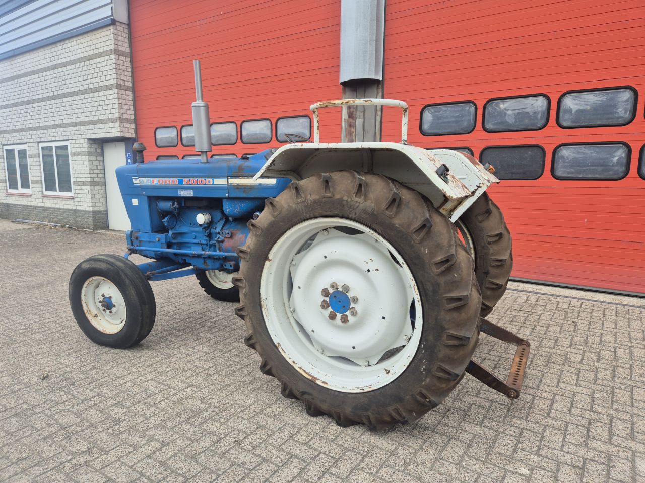 Ford 5000