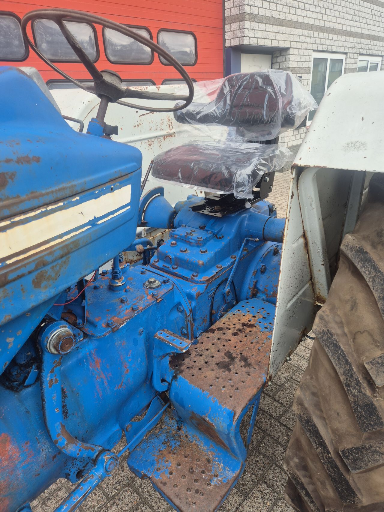 Ford 5000