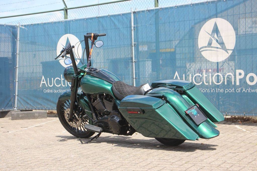 Motorrad Harley-Davidson Twin Cam Benzin 2007