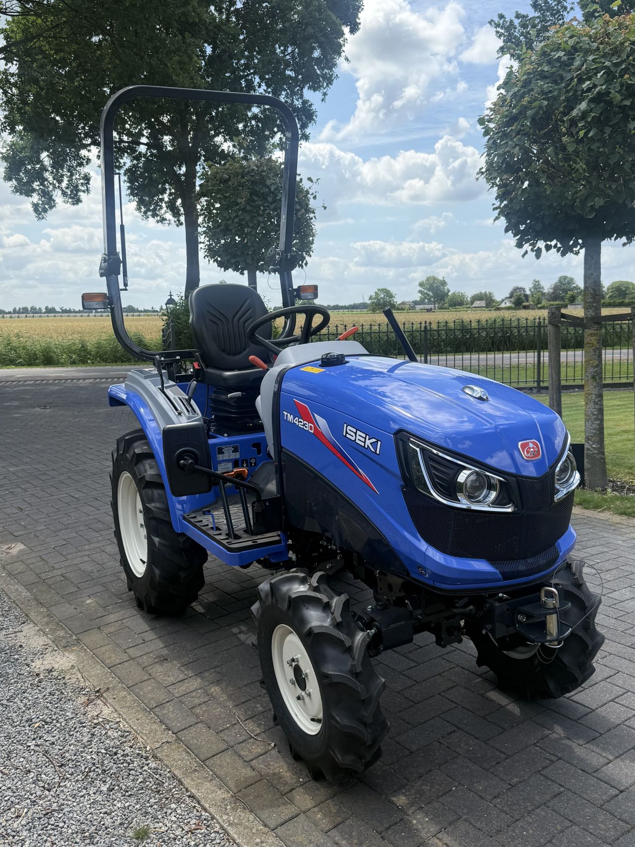 Iseki TM4230 M | 4WD | Direct uit voorraad!