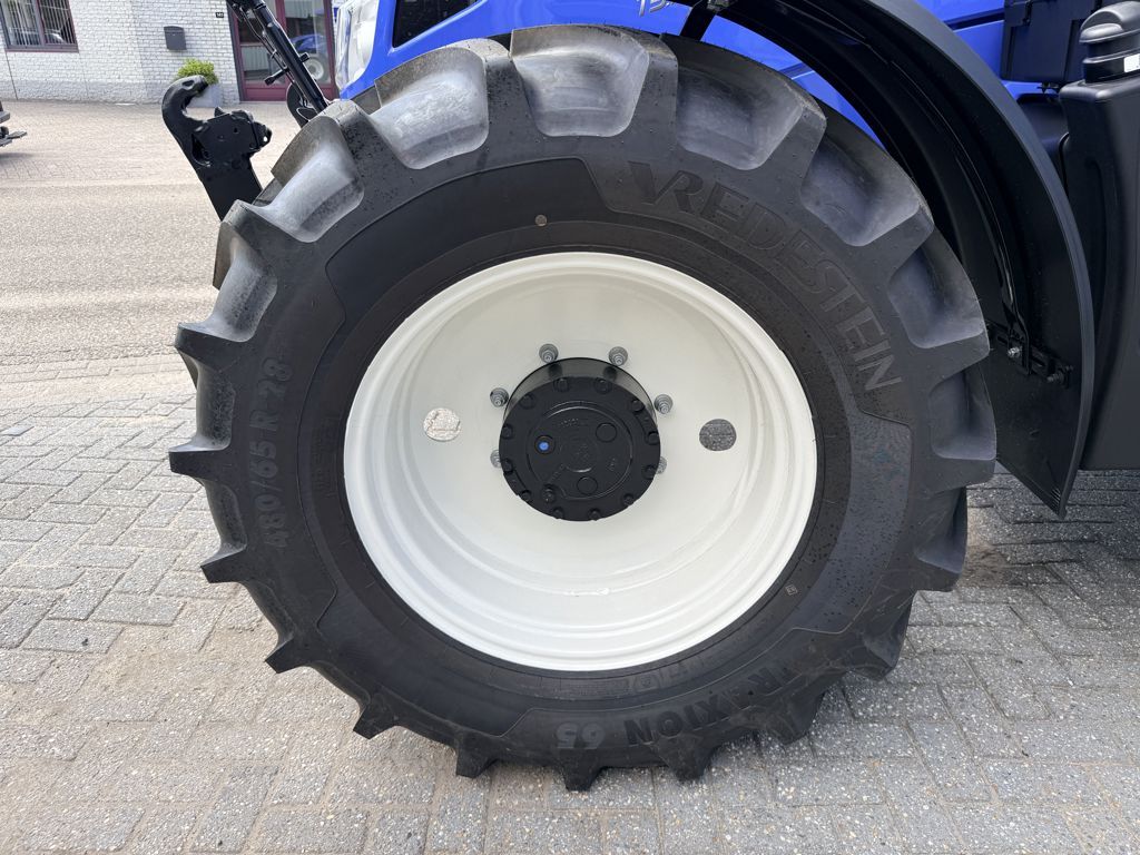 New Holland T5.140 AC Stage V