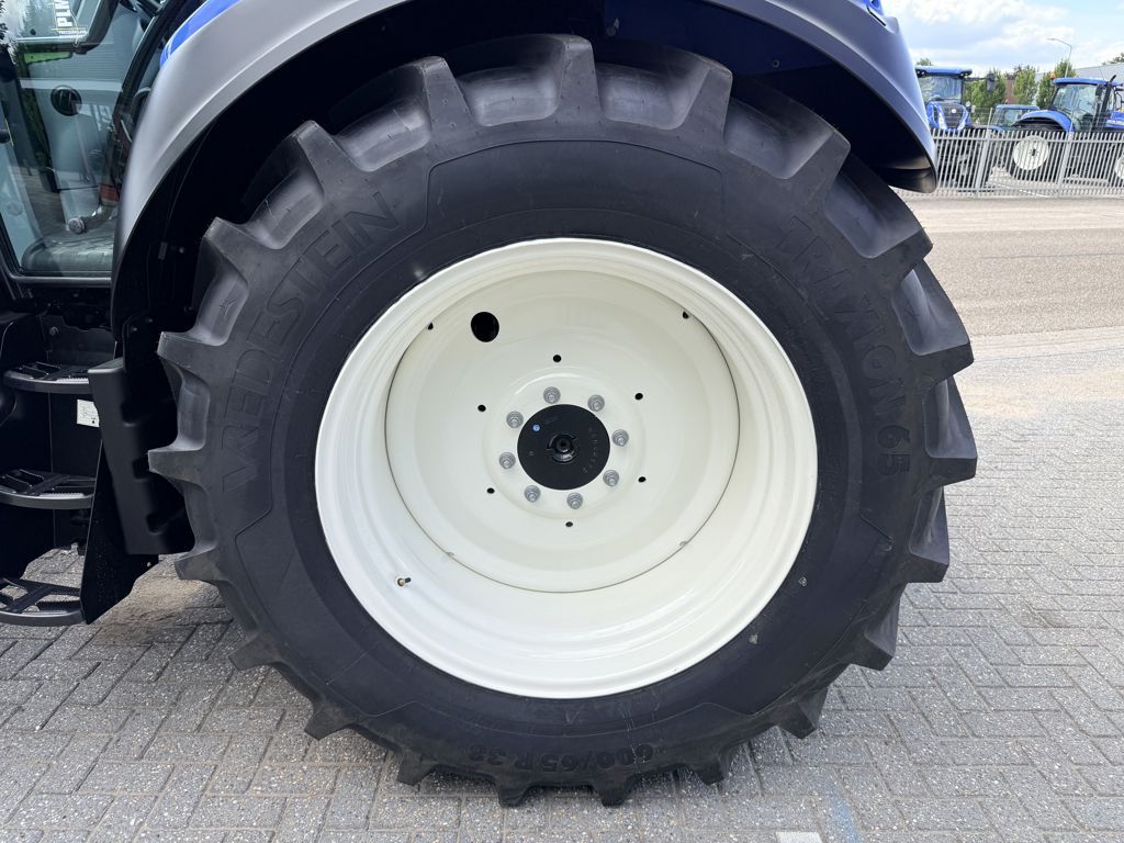 New Holland T5.140 AC Stage V
