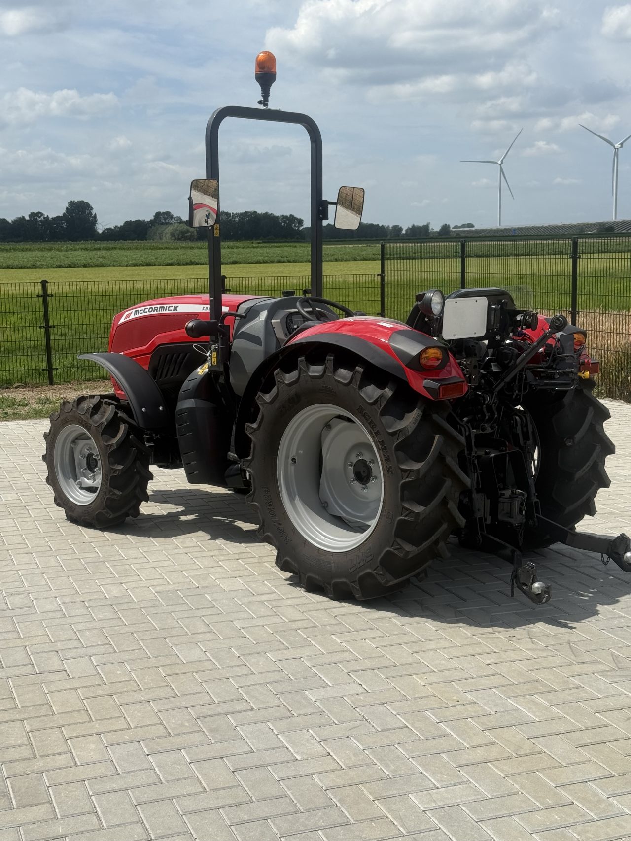 McCormick X3.080 | Smalspoortrekker 75 PK | overjarig
