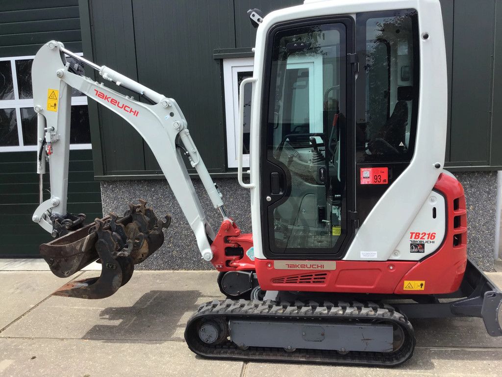 Takeuchi TB216 Verkocht