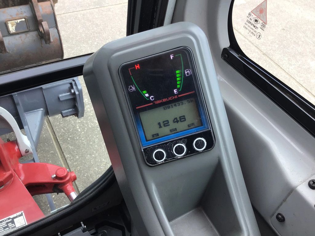 Takeuchi TB216 Verkocht