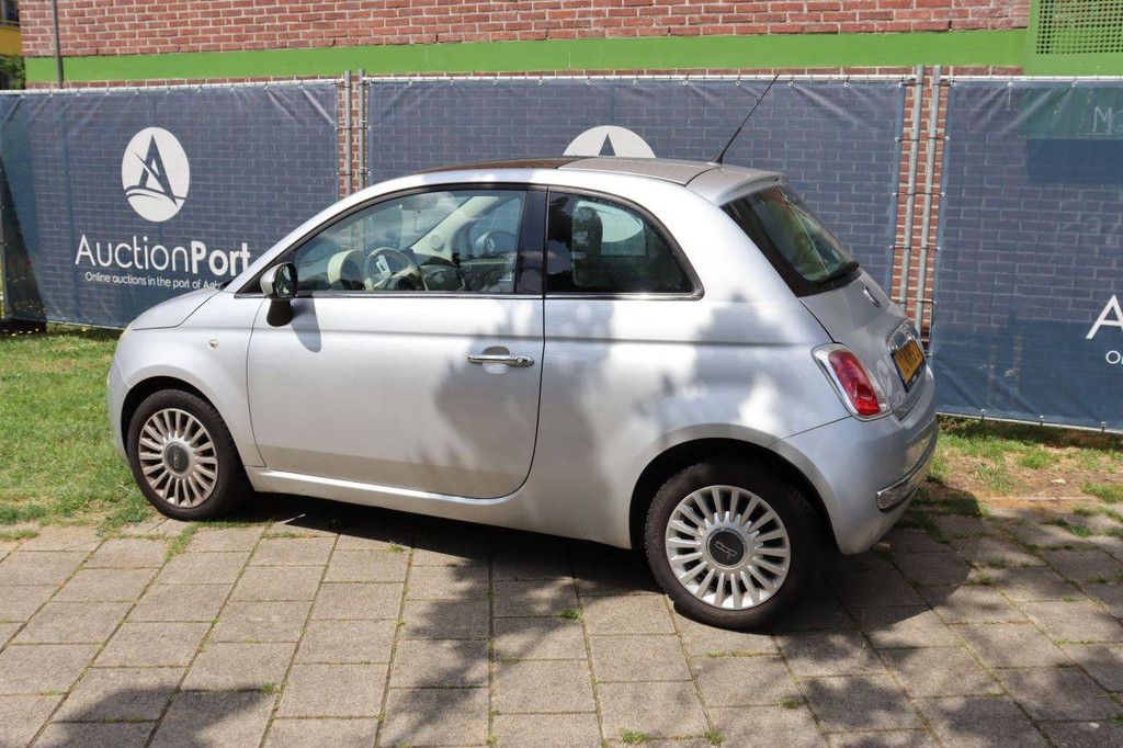 Fiat 500 Benzin-Pkw, Baujahr 2009