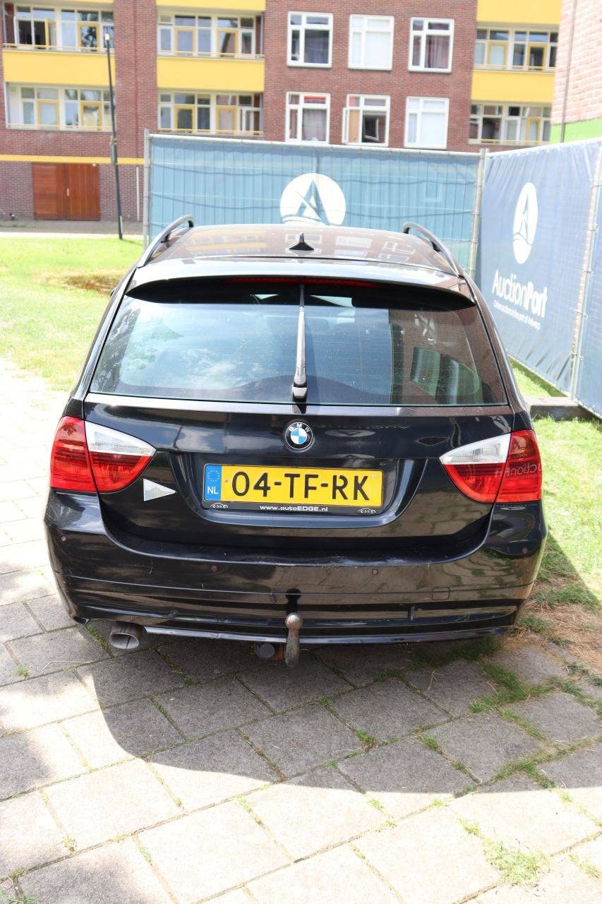 BMW 3er Diesel Kombi 122 PS 2006