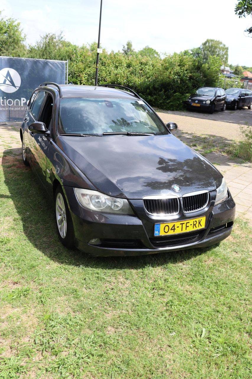 BMW 3er Diesel Kombi 122 PS 2006
