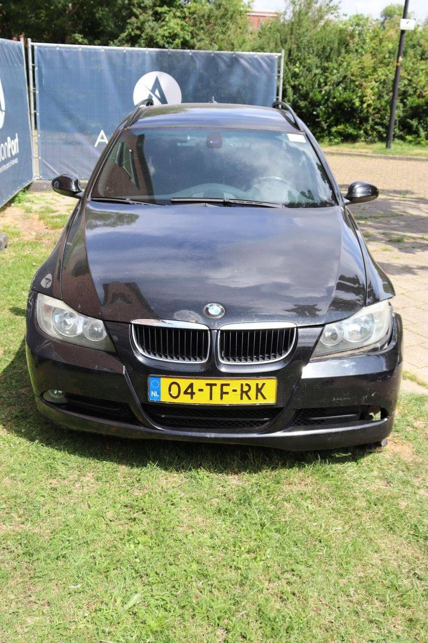 BMW 3er Diesel Kombi 122 PS 2006