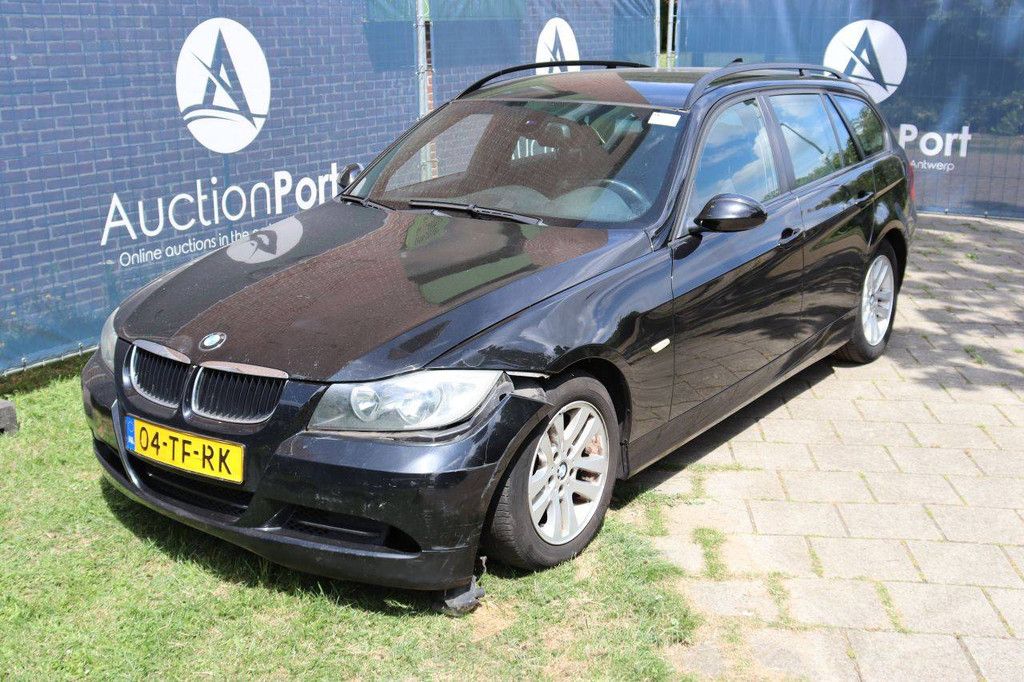 BMW 3er Diesel Kombi 122 PS 2006