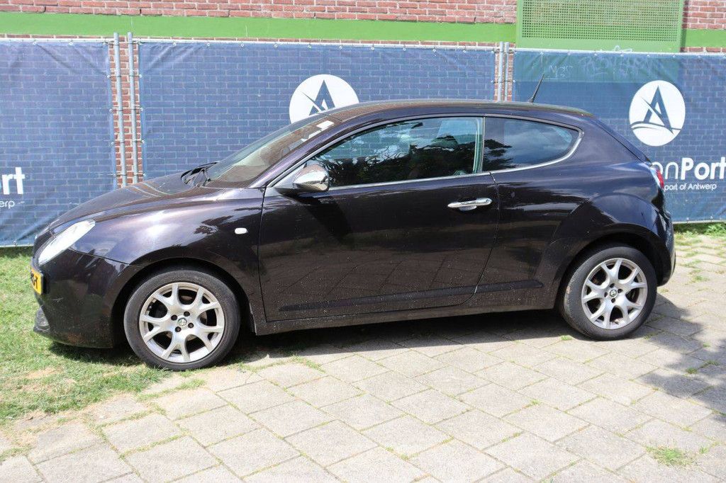 Passenger car Alfa Romeo MITO Petrol 105hp 2010