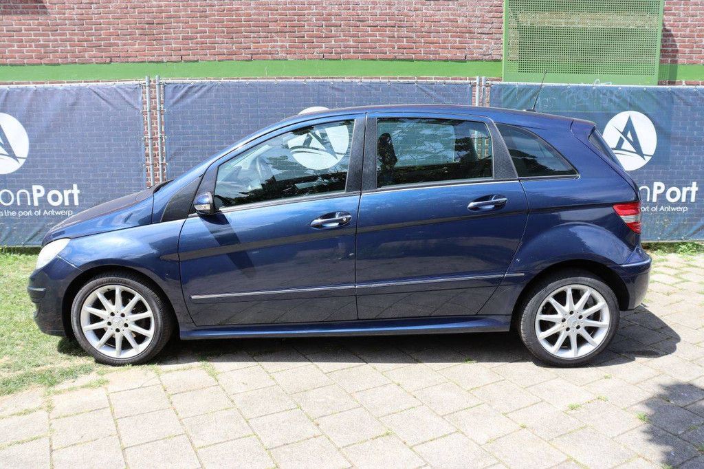Pkw Mercedes-Benz B 200 Benzin 2007