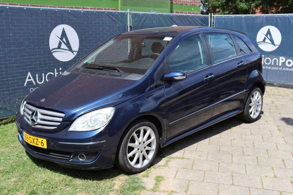 Pkw Mercedes-Benz B 200 Benzin 2007