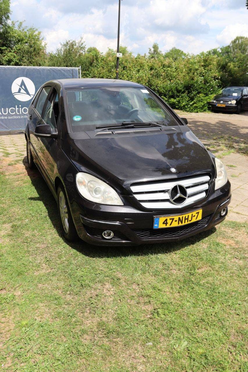 Pkw Mercedes-Benz B 180 CDI Diesel 109 PS 2010