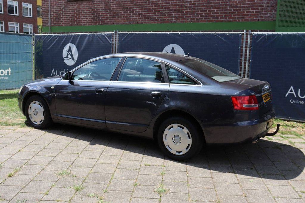 Pkw Audi A6 Benzin 177 PS 2005