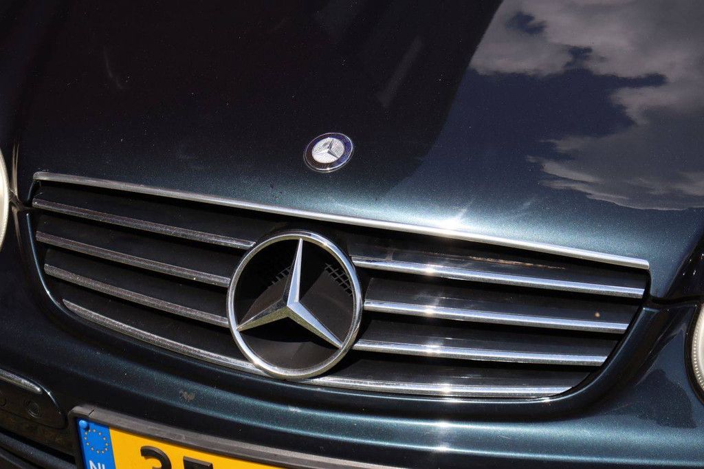 Mercedes-Benz CLK 200 Kompressor Petrol 163hp 2005 Convertible