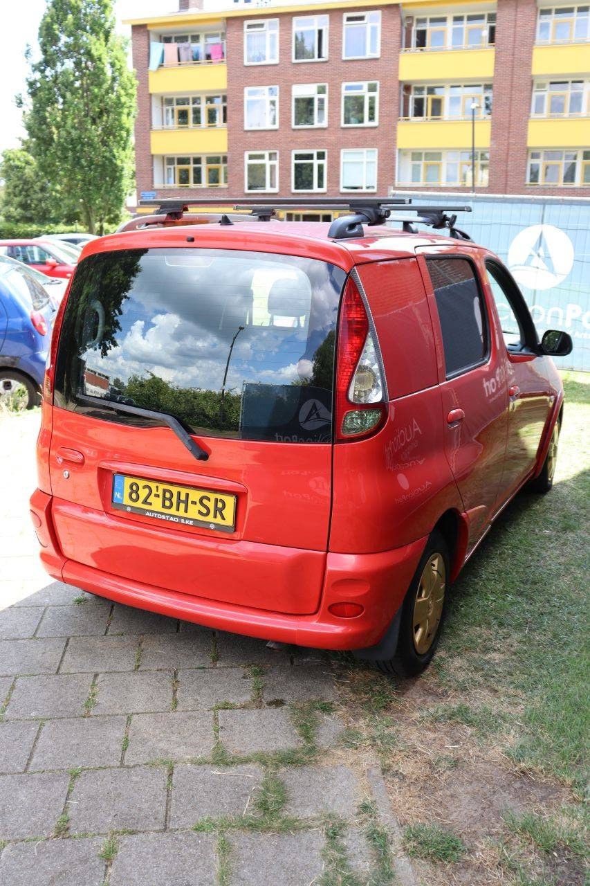 Toyota Yaris Verso 1.3 Van ATM Benzin 86 PS 2003 Transporter