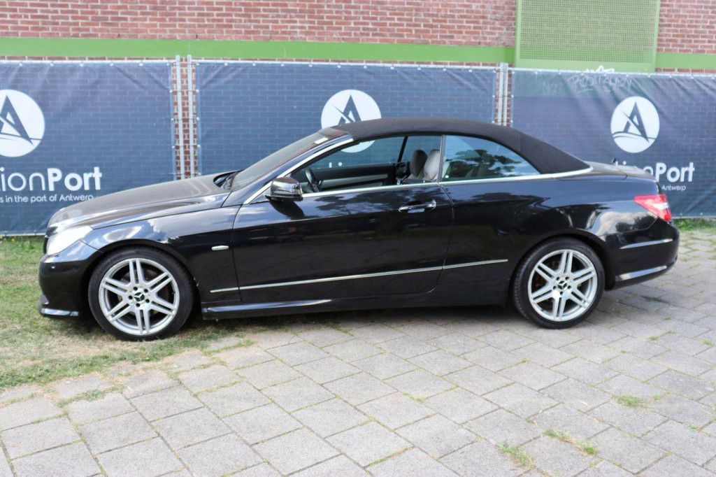 Convertible Mercedes-Benz E 220 CDI Diesel 163hp 2010