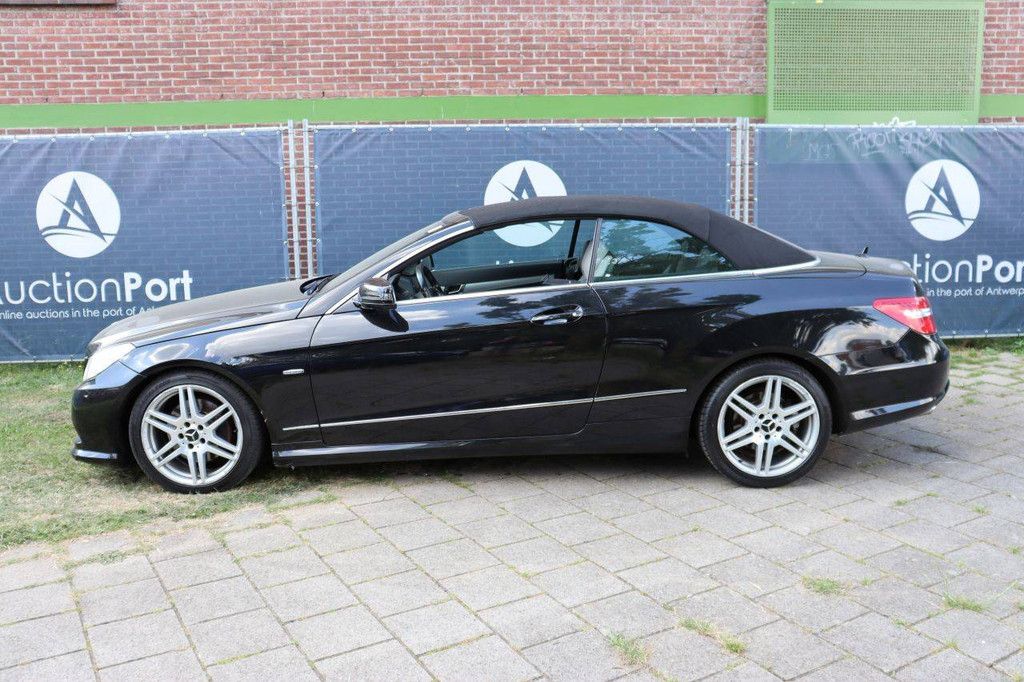 Convertible Mercedes-Benz E 220 CDI Diesel 163hp 2010