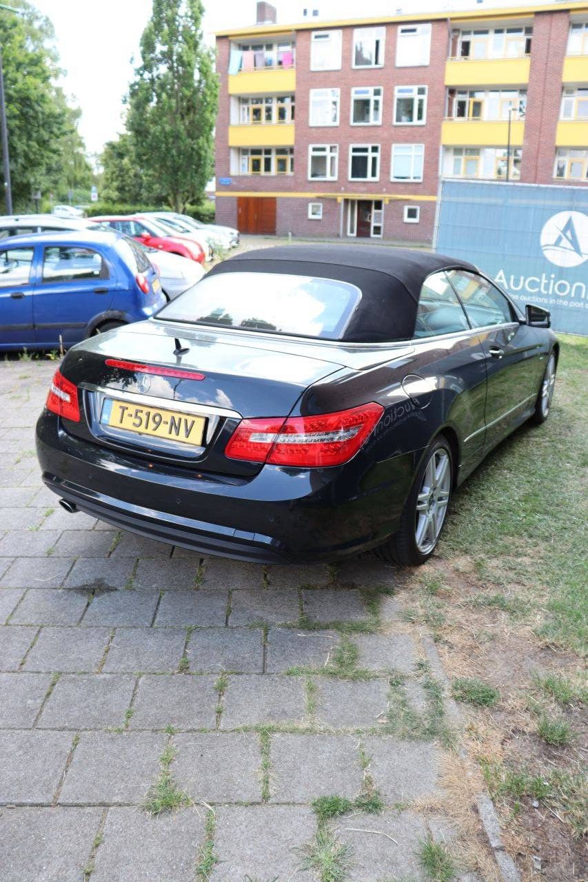 Convertible Mercedes-Benz E 220 CDI Diesel 163hp 2010