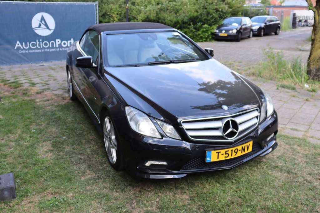 Convertible Mercedes-Benz E 220 CDI Diesel 163hp 2010