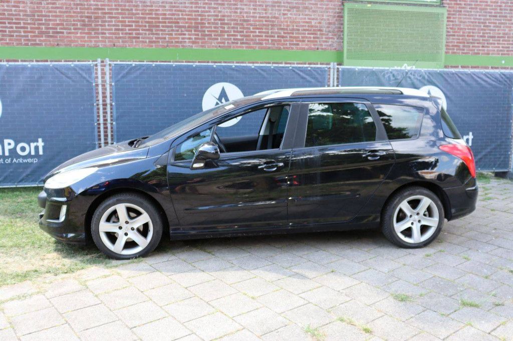 Passenger car Peugeot 308 Petrol 120hp 2009