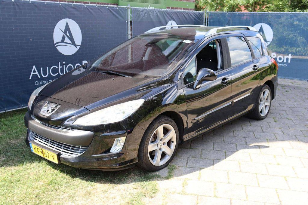 Passenger car Peugeot 308 Petrol 120hp 2009