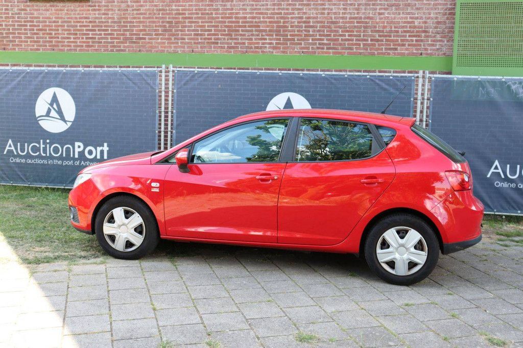 Seat Ibiza Pkw, Benzin, 69 PS, Baujahr 2009