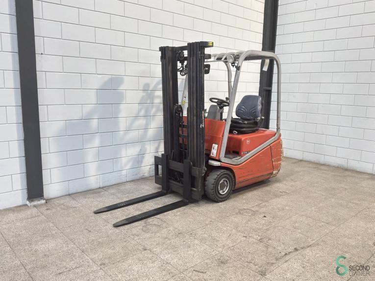 Forklifts Electric BT CBE 1.5T 2004