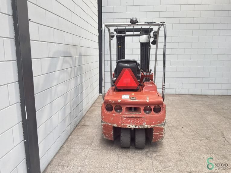 Forklifts Electric BT CBE 1.5T 2004