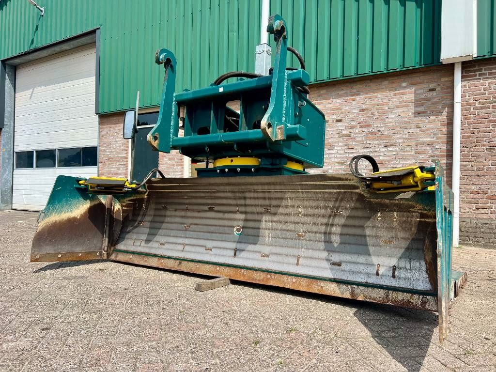 AP Push-Pull Leveller